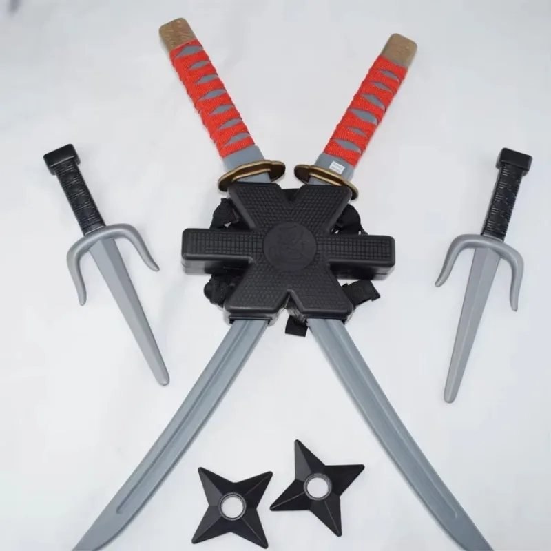 56cm Halloween Samurai Ninja Plastikowe Retro Długie Sztylety Nóż 7 Sztuk w Zestawie Deadpool Cos Podwójny Miecz Lalki Cosplay Zabawka Prezent