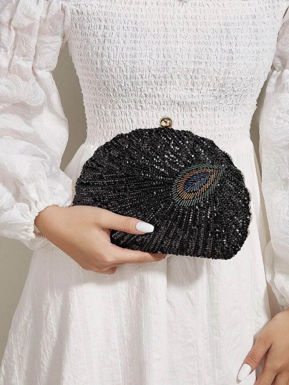 

Handmade vintage Heavy industry beaded sequin peacock box woman clutch evening bag for party，wedding and night