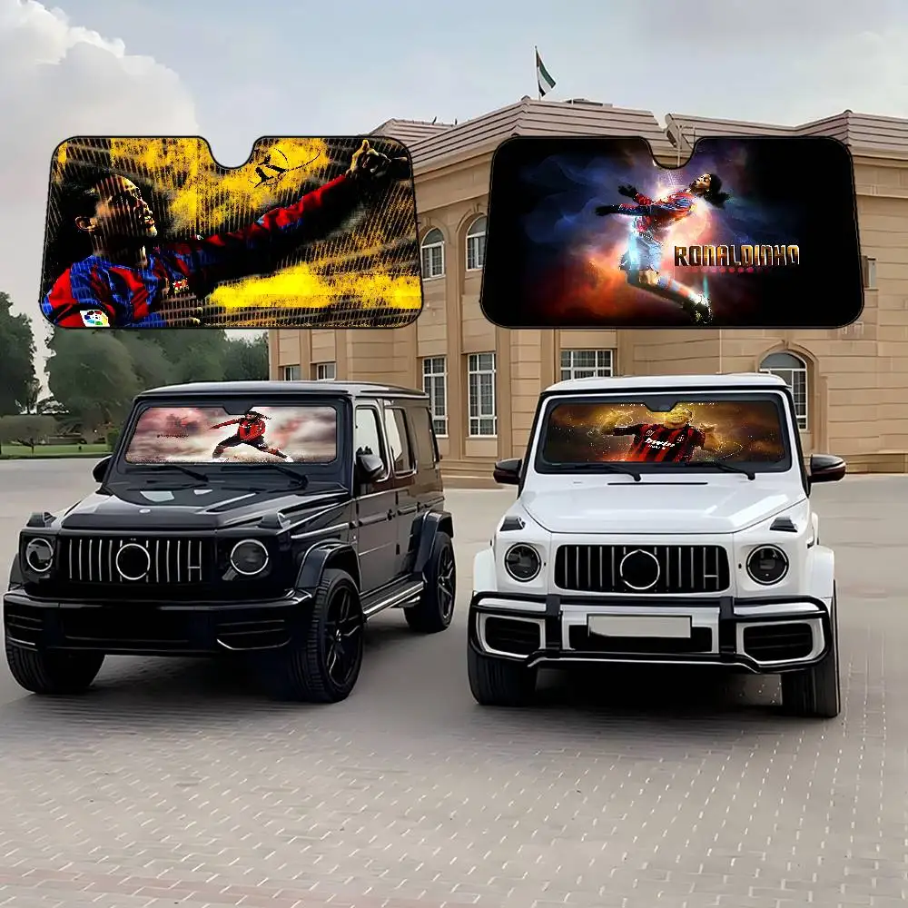 

R-Ronaldinho Sport Football Star Windshield Car Sunshade Funny Animal Windshield Sun Shade Window Cars Folding Rays Sun Visor