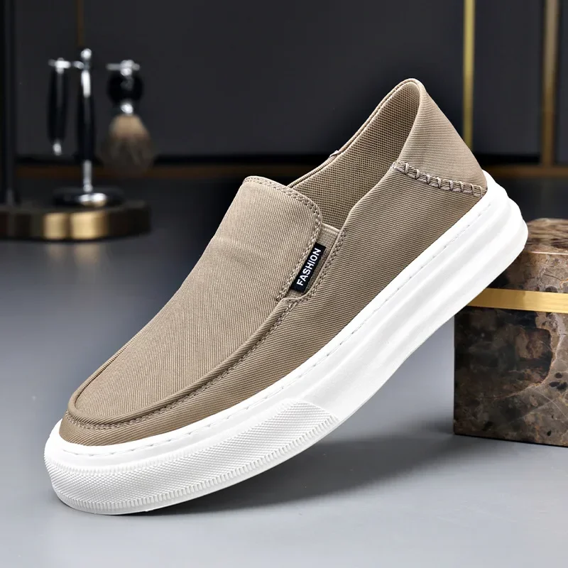 Designer New Net Thick Soled Man Canvas Shoes Spring Autumn Fashion Retro Slip-on Breathable Lightweight Outdoor Men\'s Sneakers