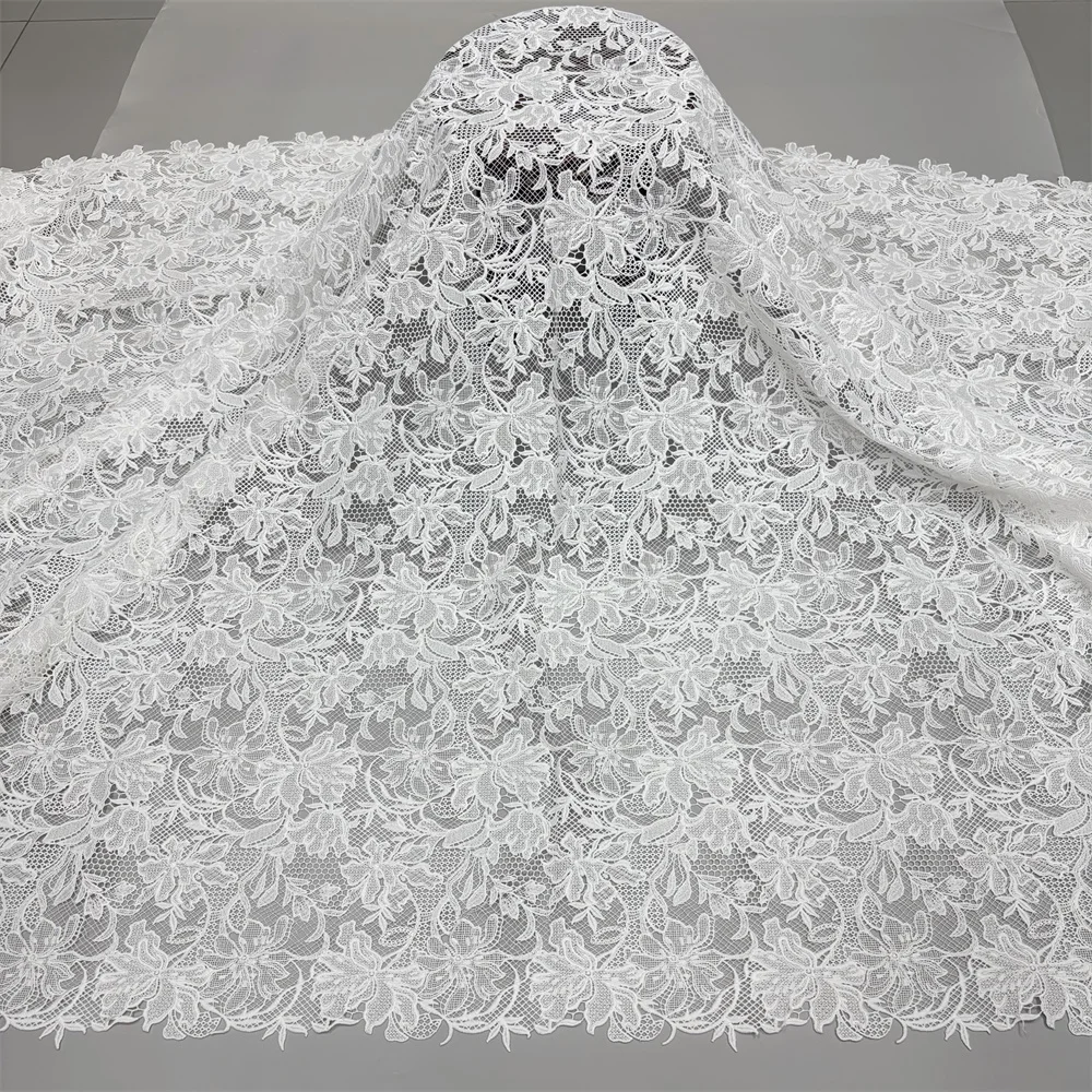 2026 Nigerianischer Stoff Luxuriöse Hochwertige Spitze Wasserlösliche Bestickte Modische Weiche Weiße Spitze 5 Yards – Detail 6