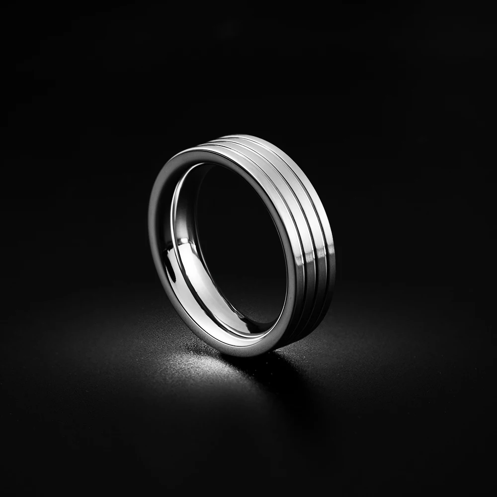 KULUZE 100% Titanium Circle Ring Luxury Shiny Love Ring Men Woman Jewelry Lovers gift Fashion Brands Smooth Glossy titanium ring