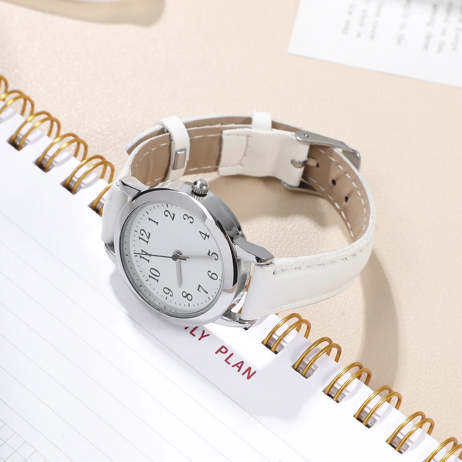 Orologio con cinturino da donna Orologio da polso da donna al quarzo minimalista Orologio da polso da donna casual Alla moda femminile