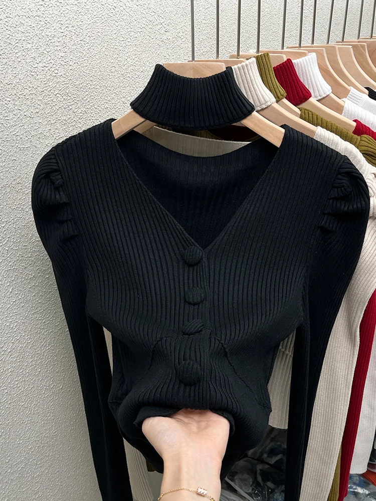 Red Sweater Knitted Sweater Women\'s Inner Layering Shirt with Unique Unique V-neck Halter Top Design for Autumn and Winter