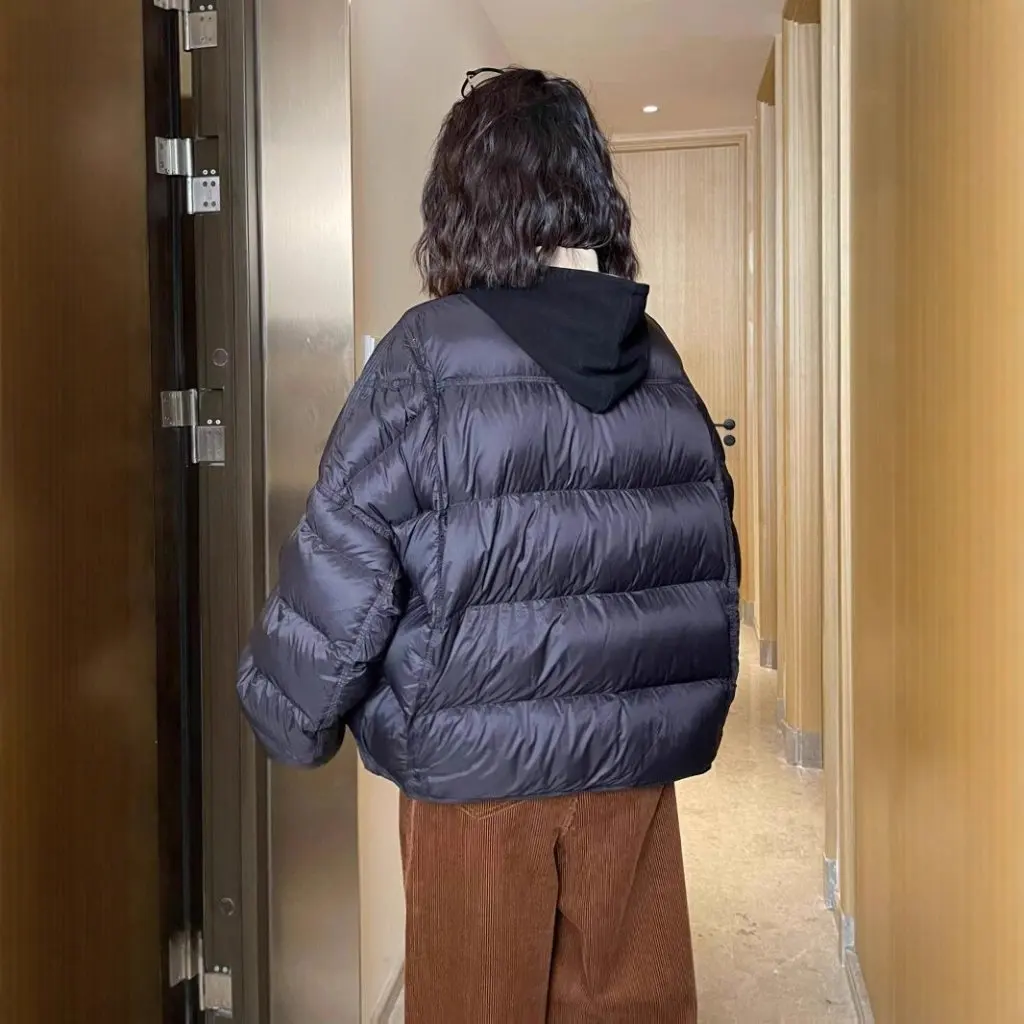 

Women's Winter Cotton Outwear Short Loose Fit Thickened Bread Jacket Fashionable Versatile Style for Small Sizes