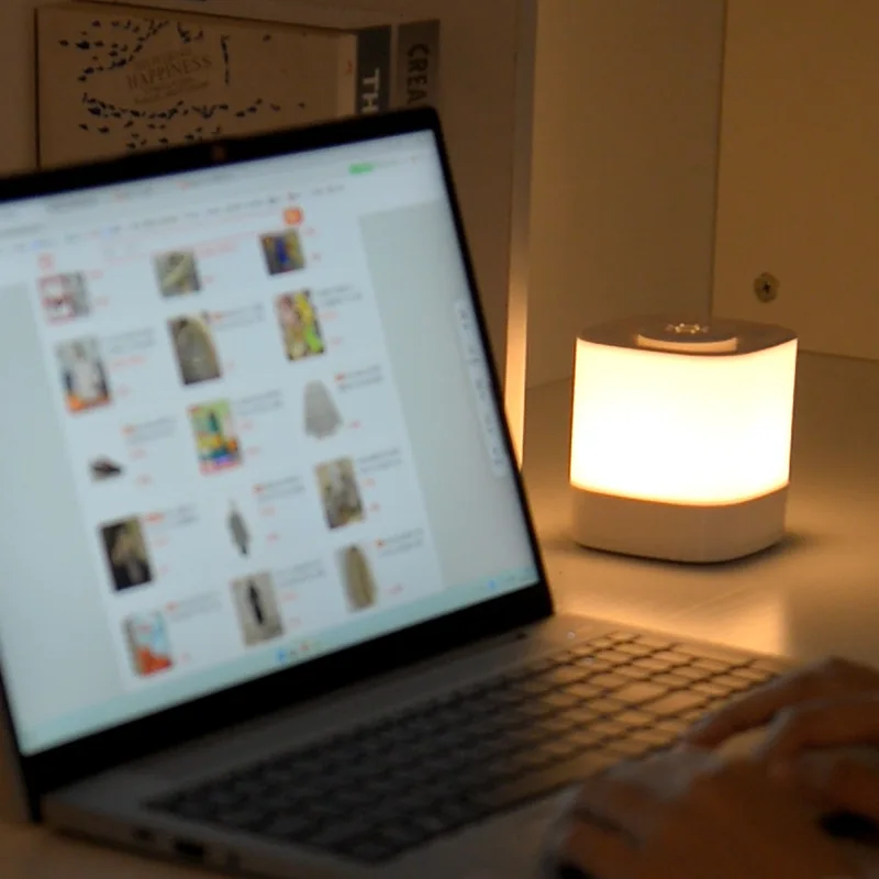 Modern Touch Sensitive Night Light Soft Light Touch Bedside Lamp With Sleep Protection And Long Lasting Battery Life