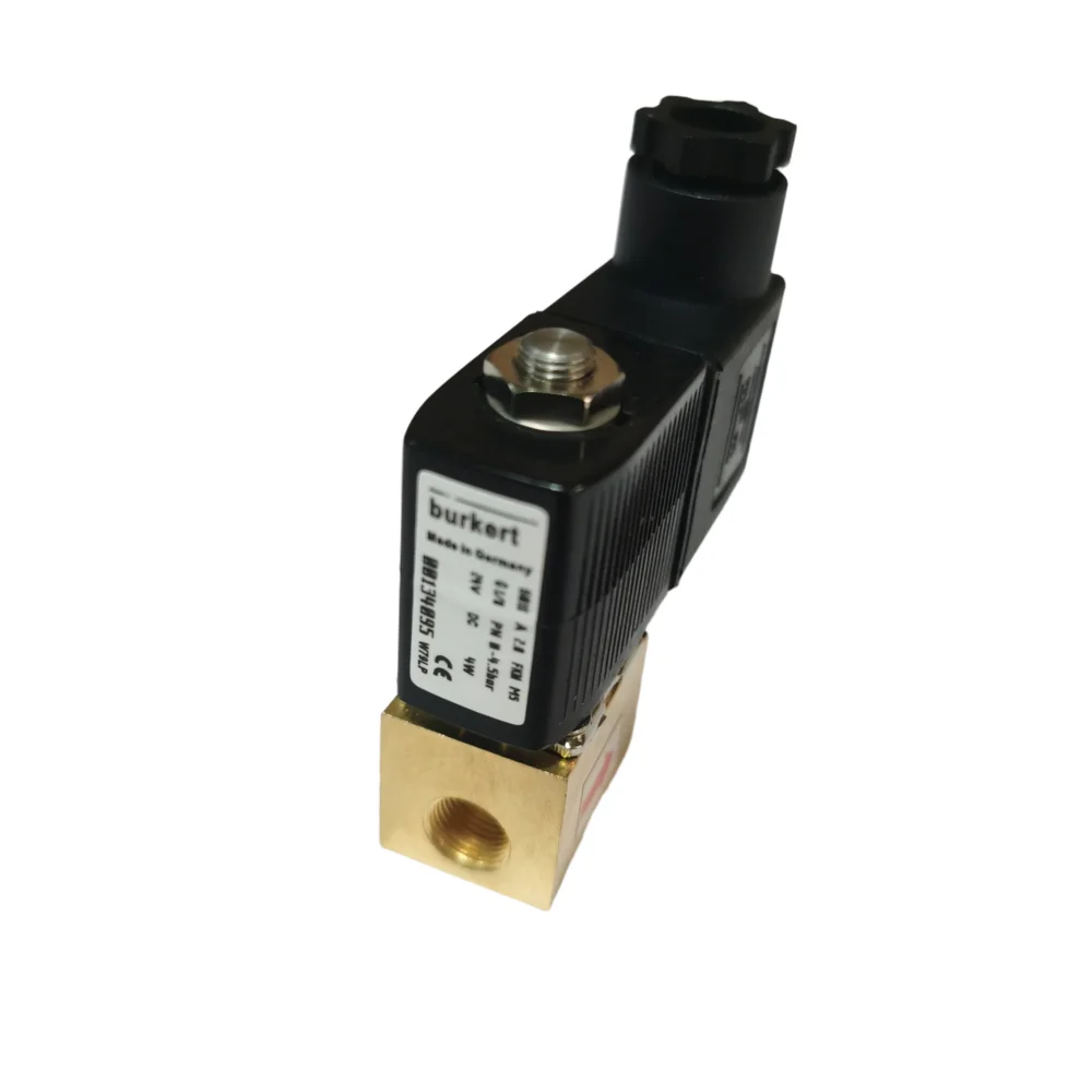 Válvula solenóide Burkert 00134095 NC G1/8 0~4,5bar DC24V 6011Series