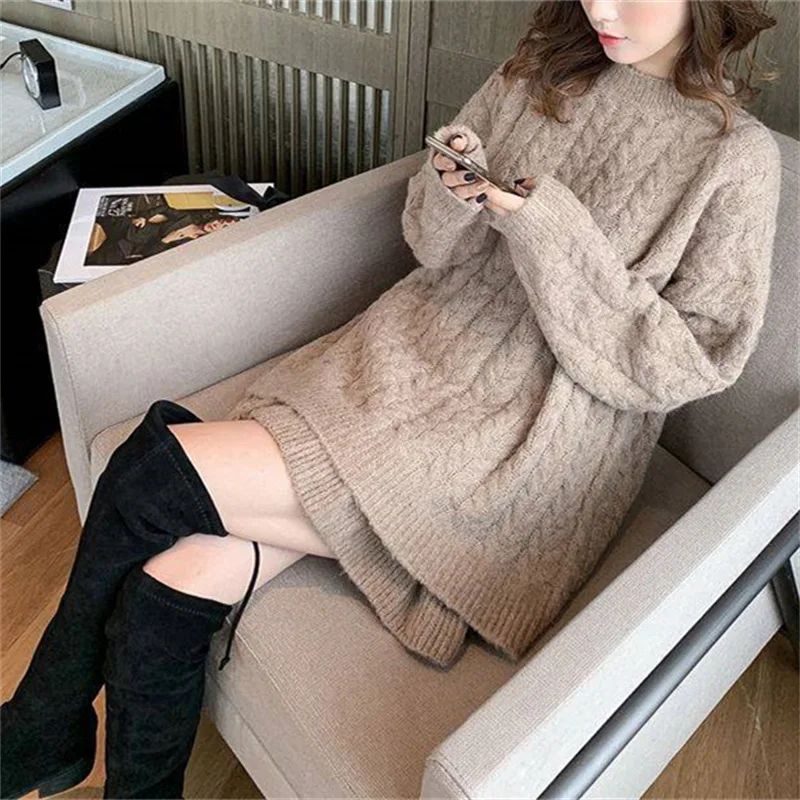 

Модный женский комплект, осень/зима 2025, корейское издание, новый вязаный топ с круглым вырезом, юбка до половины тела, комплект из двух предметов