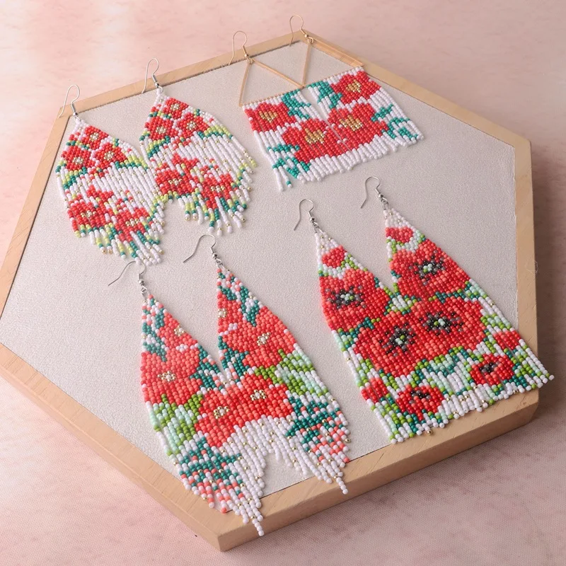 Bohemia Rice bead earrings flowers Symmetry Hand weaving Alloy Tassels Female Versatile Personality Pattern Beaded earrings