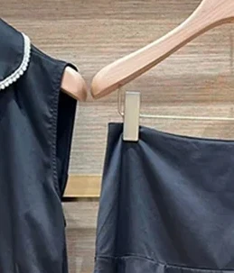 2026 New Women Pearl Trim Suit Collar Sleeveless Blouse Layered Mini Skirt Two Piece