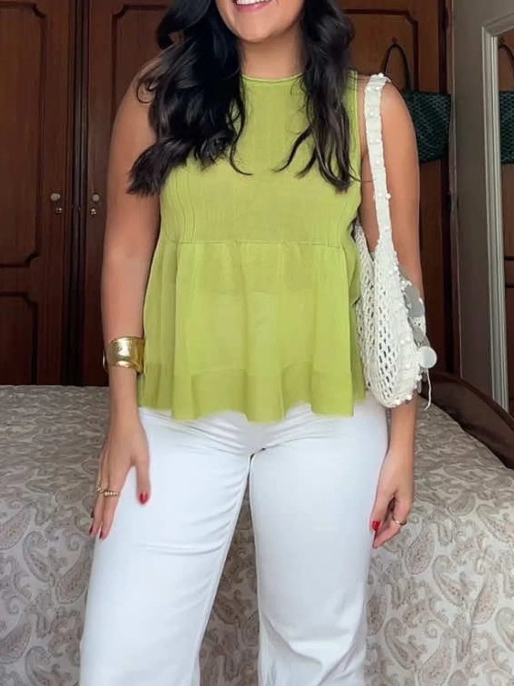 

Women's Loose Knitted Short Vest Round Neck Sleeveless Solid Color Pleated Casual Slim Commuter Top Splicing Pullover Vest