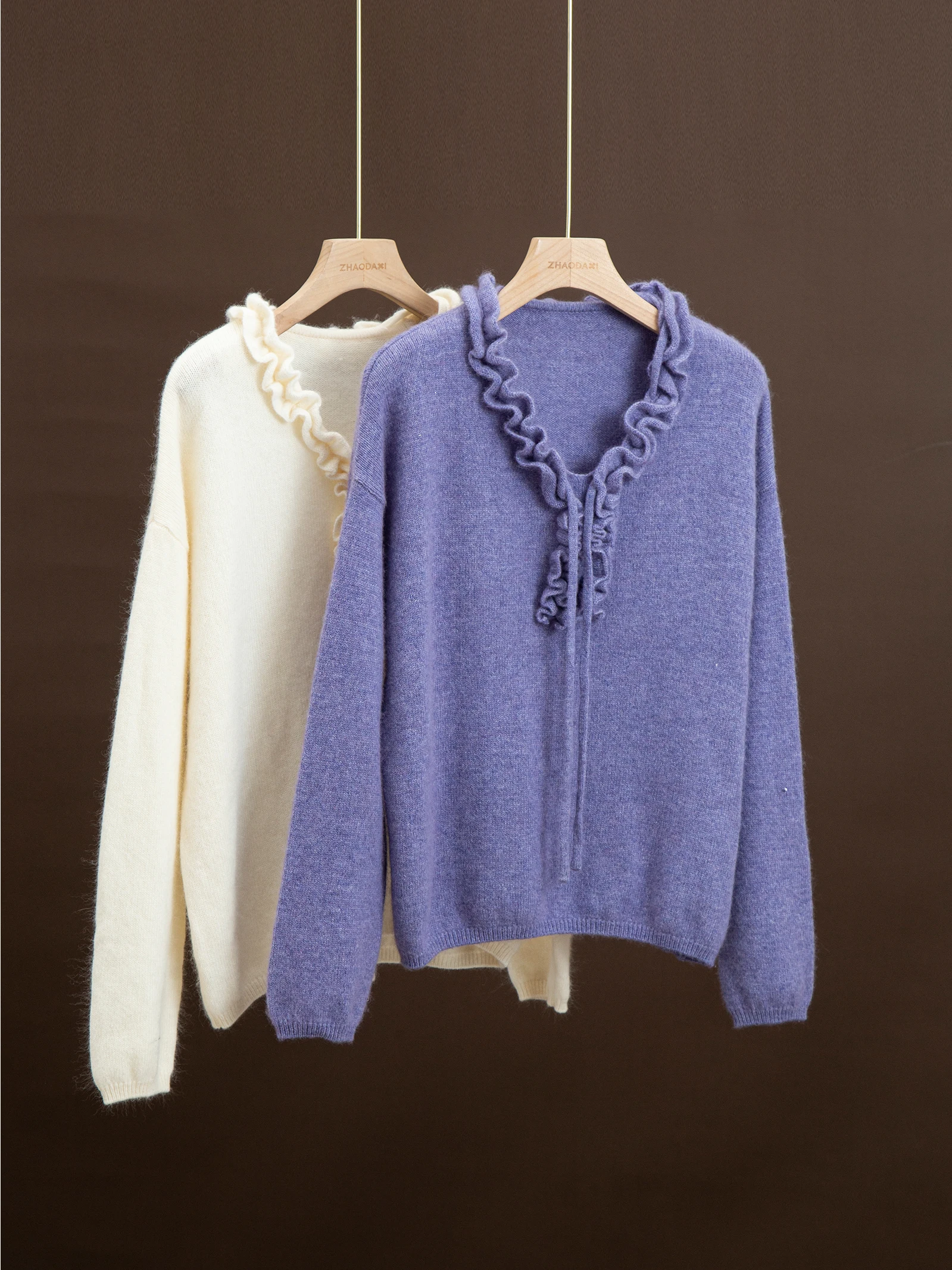 

Мягкий и удобный вязаный свитер с V-образным вырезом, бантом и деревянным декором, женская модная вязаная одежда из смесовой шерсти