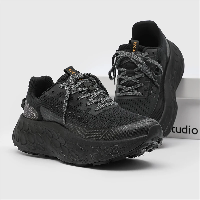 Scarpe da trail running da esterno per uomo e donna, scarpe da corsa leggere e traspiranti con fondo spesso, scarpe da alpinismo antiscivolo