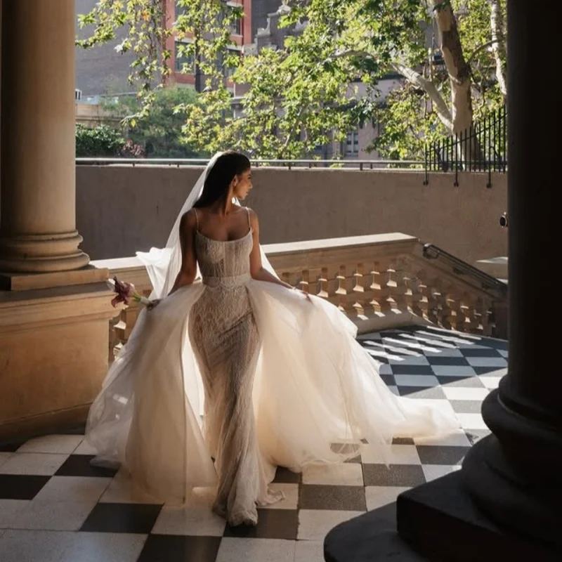 ที่กําหนดเองที่ละเอียดอ่อนสี Ball Gown Royal ชุดแต่งงาน Sweetheart applique 3D ดอกไม้รูปลอกหาง Made Robe De