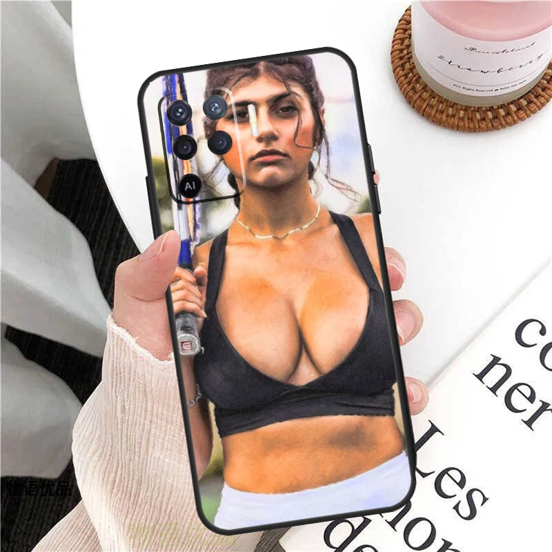 Sexy Schönes Mädchen Mia Khalifa Hülle für Oppo A98 A58 A78 A18 A38 A60 A80 A40 A77 A57 A17 A74 A54 A94 A96 A76 A16 A15 A5 Pro
