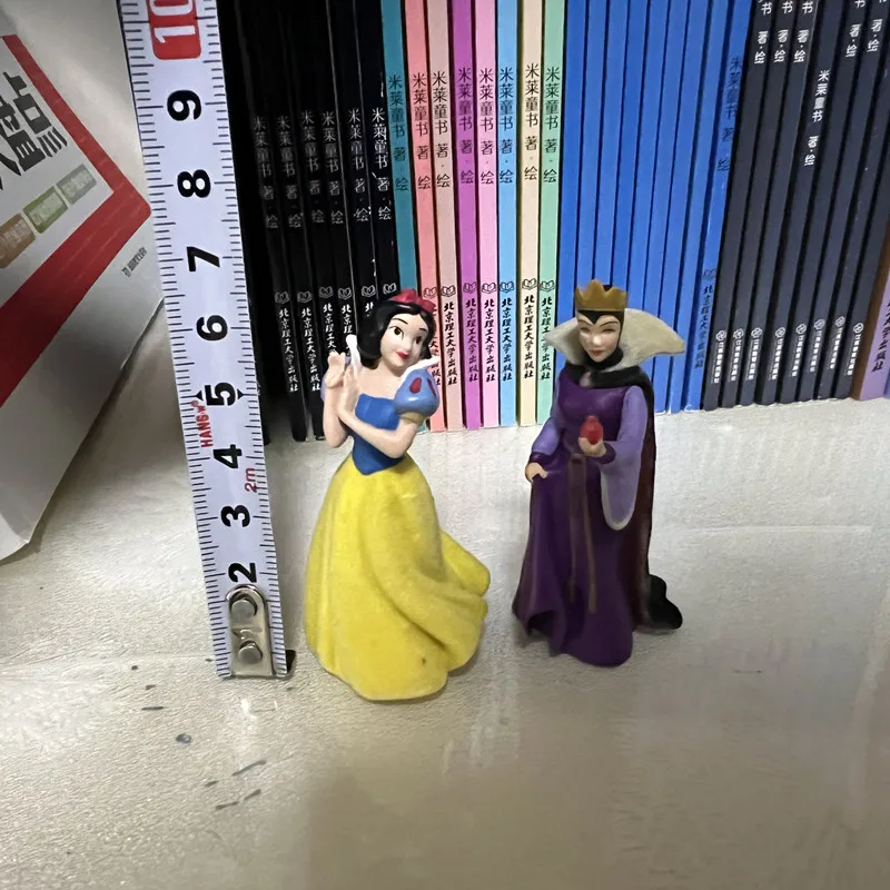 2pieces/lot  6.5cm High quality Disney Snow White and Bad Queen Plush Ornament