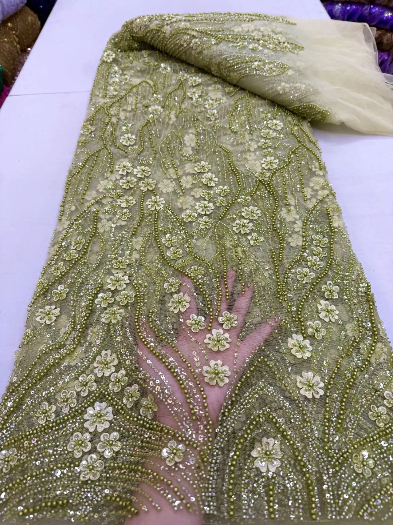 

Nigerian Luxury Beaded Tulle Embroidery Lace Fabric 2025 French Heavy Handmade Sequins Net Lace Fabric for Bridal Dress Fashion