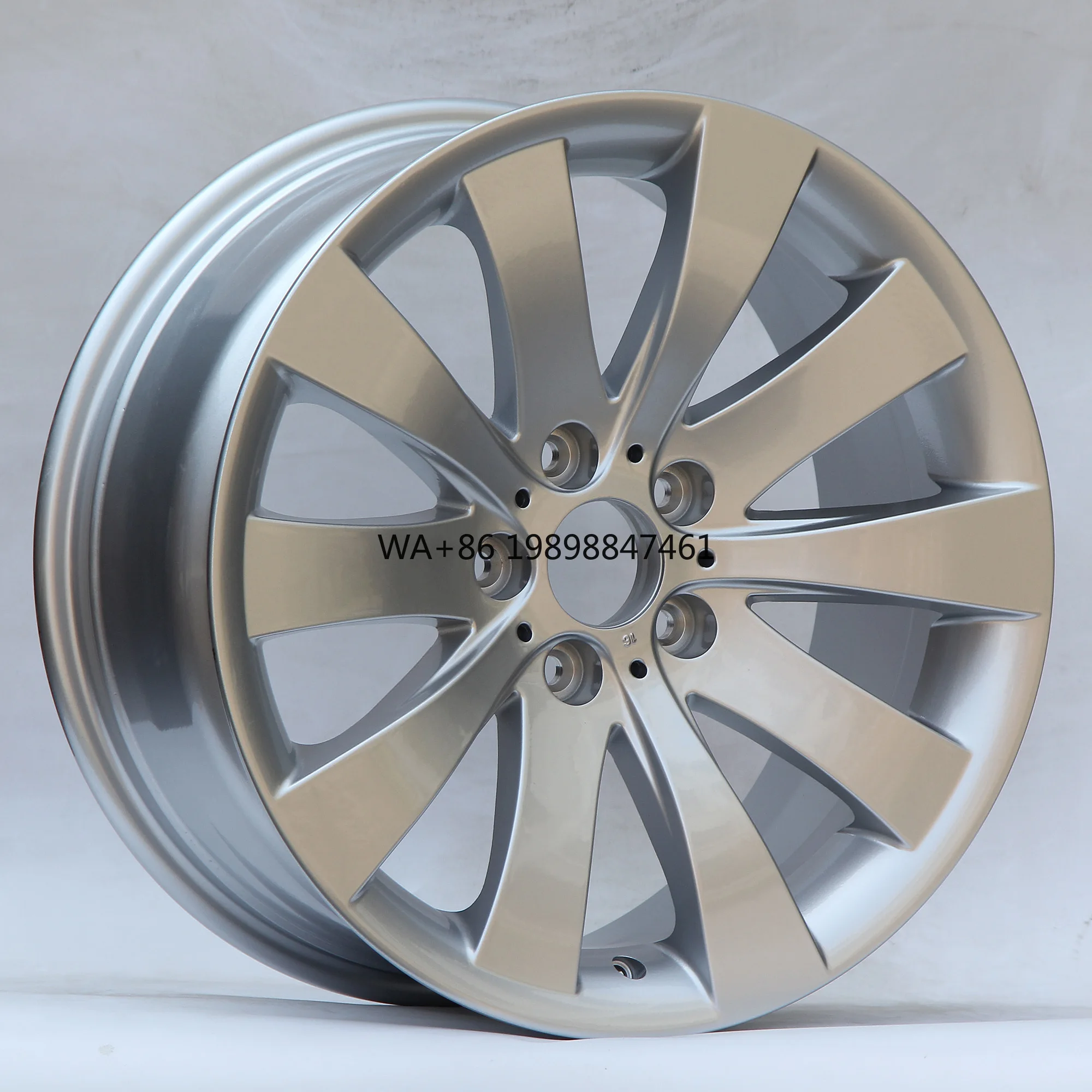 

Excellent Quality Custom 18 Inch Aluminium Alloy 30mm Offset Multi Spoke Silver Finish New Condition Auto Wheels for 740Li