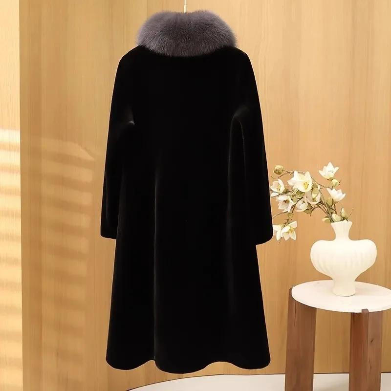 Moda coreana para mujer, prendas de vestir de felpa de talla grande 5XL, abrigo de piel sintética holgado para invierno para mujer, chaqueta larga gruesa de lana de visón 2025 para mujer