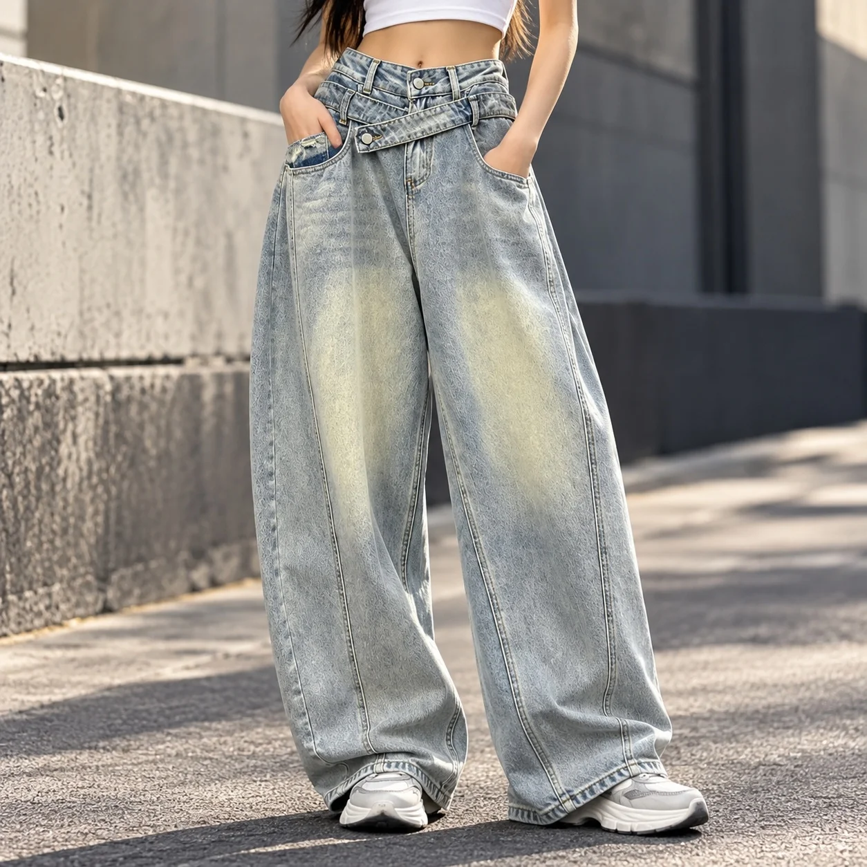 Wide Leg Distressed Jeans with High Waist No Stretch Streetwear Vintage Washed Faded Ripped Pockets Tie Strap Women Jeans