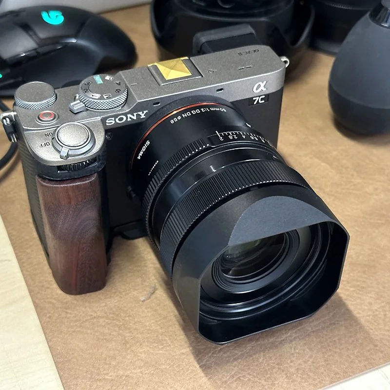 Diseño para Sigma 35mm F2 DG DN 50mm F2 DG DN parasol cuadrado de bayoneta de Metal con tapa de capó gratis