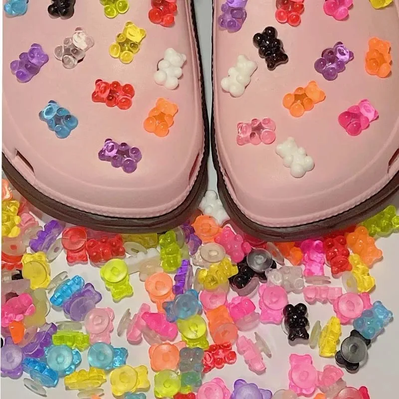 

26 Pcs Gummy Bears Designer Hole shoe Charms Set Fit Children Decorations For Shoes Ornaments Women Accessories Pins Wholesale