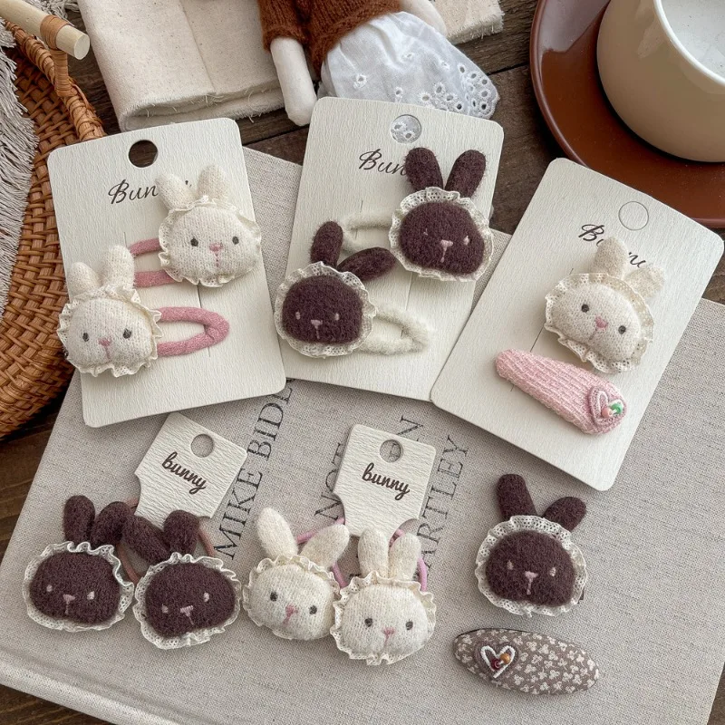 

Бежевая заколка для волос из кроличьего меха в корейском стиле, новая, мягкая, тканевая, с кружевом, в виде зайчика, для малышей