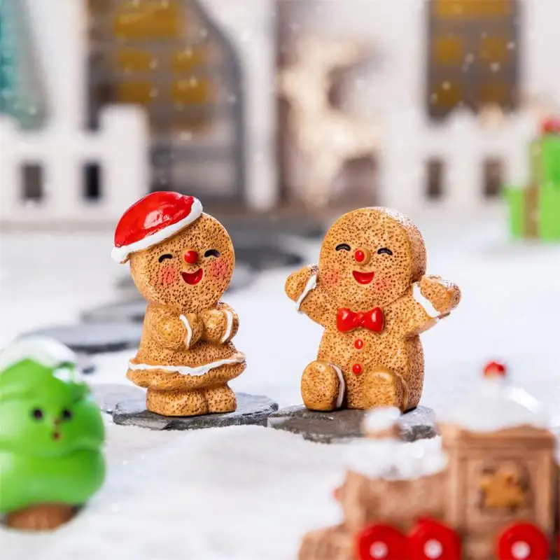 

New Mini Christmas Ornament Gingerbread Man Snowman Micro Landscape Dollhouse Model Car Interior Home Desktop Decoration