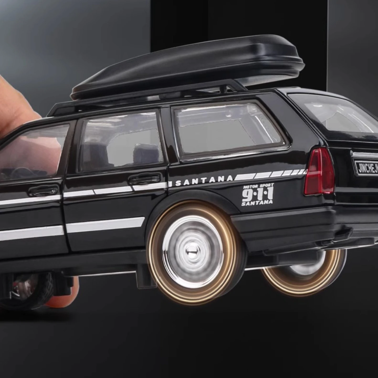 1:32 Santana tile jar alloy vintage car model Simulation Diecast Metal Alloy car Sound Light Pull Back Collection Kids Toy Gifts