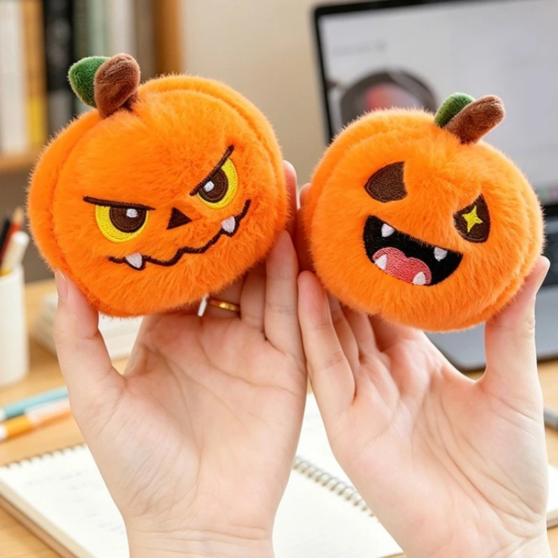 Halloween-Serie Böse Kürbispuppe Neues Niedliches Geburtstagsgeschenk Kürbis-Anhänger Rucksack-Schmuck Kürbispuppe Plüschtier