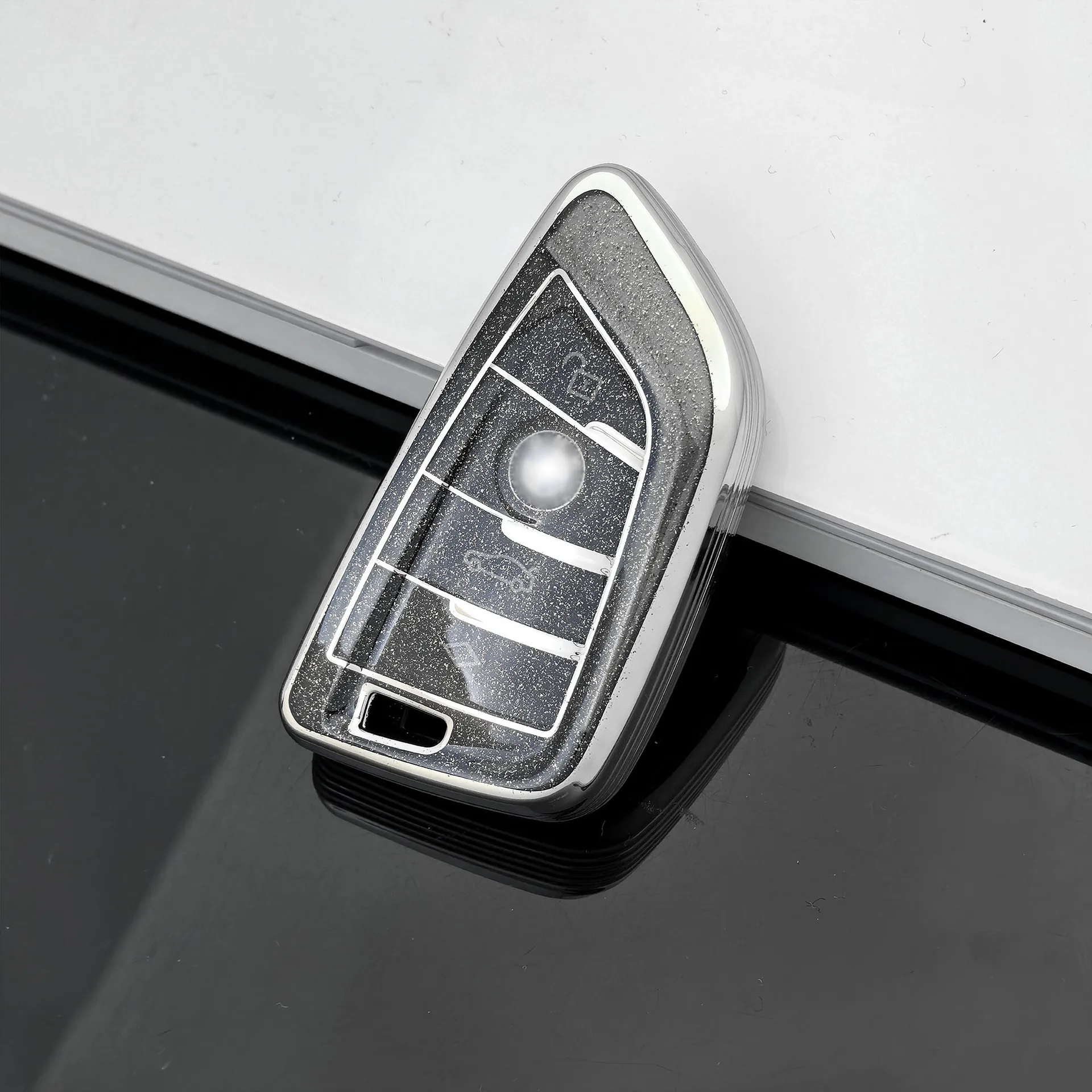 

Suitable for BMW car key cover 3 series X5 shell 1 series 5 series 525/X1X2X3X6 bag 530Li transparent key bag