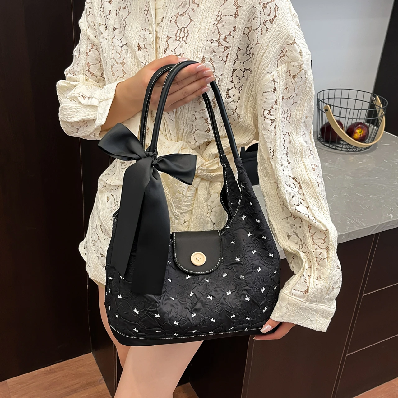 حقيبة يد نسائية أنيقة من الجلد الفاخر بتصميم كلاسيكي على الكتف حقيبة يد كروس للارتداء الحضري اليومي الأنيق #6