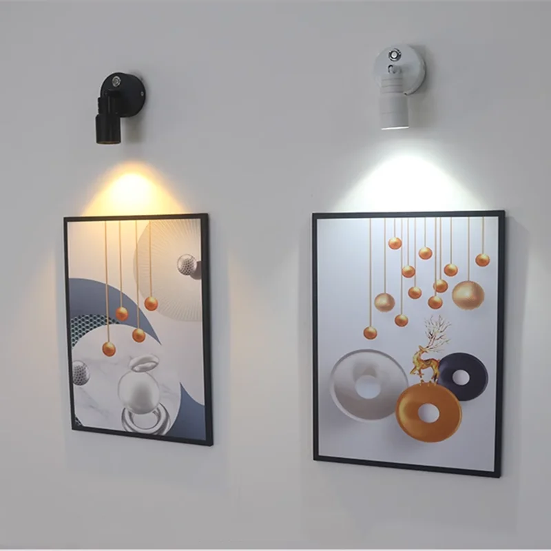 

Wireless Rechargeable 8-60Degree Zoomable Spot Light,5W Wall Ceiling Mount,Background Painting Dimmable Scalable Projector