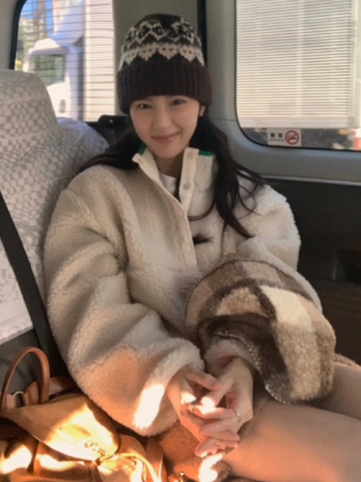 ラムベルベットパーカー レディース ファッショナブル スタンドカラー ルーズ レイジースタイル フリース 暖かい アウター トレンディ 長袖 韓国スタイル