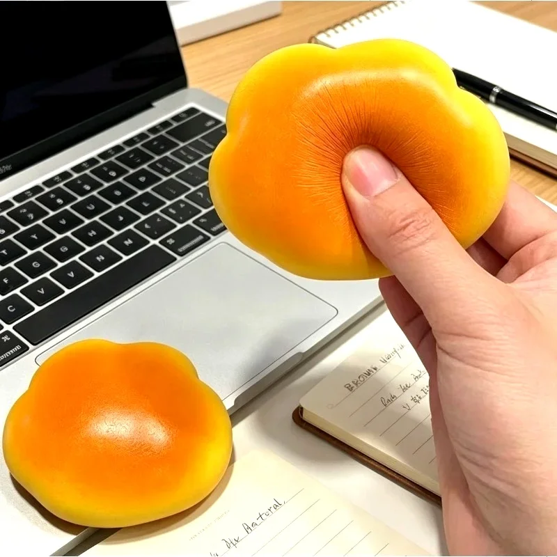 Cloud Shaped Gradient Bread Squishy Toy, Realistic Fluffy Bakery Fake Food Stretchable Squeeze Fidget Toy, Golden Yellow Bun Stress Relief Anti-Anxiety Vent Sensory Squishy Toy,Bakery Theme Birthday Party Favor Gift for Kids Teens Girls Adults