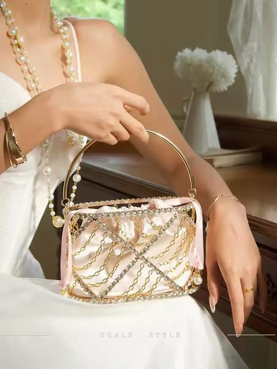 Fashion Hollow Out Metal Cage Bag Luxury Glitter Women Handbag Crystal Rhinestone Diamond Evening Bag Wedding Party Clutch Purse