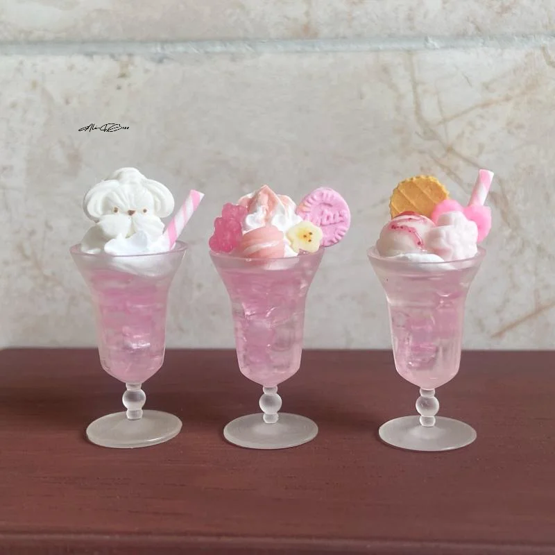 

Розовая чашка для мороженого, миниатюрная 1/12 кукольный домик, модель еды, игрушка, цельный кукольный аксессуар для детей, декор кукольного дома, подарок