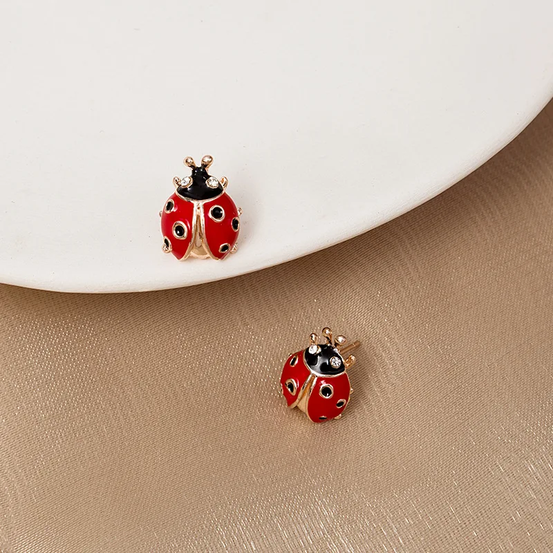 Fashion Ladybug Lucky Earrings for Women Advanced Insect Design Cute Jewelry Girls Gifts