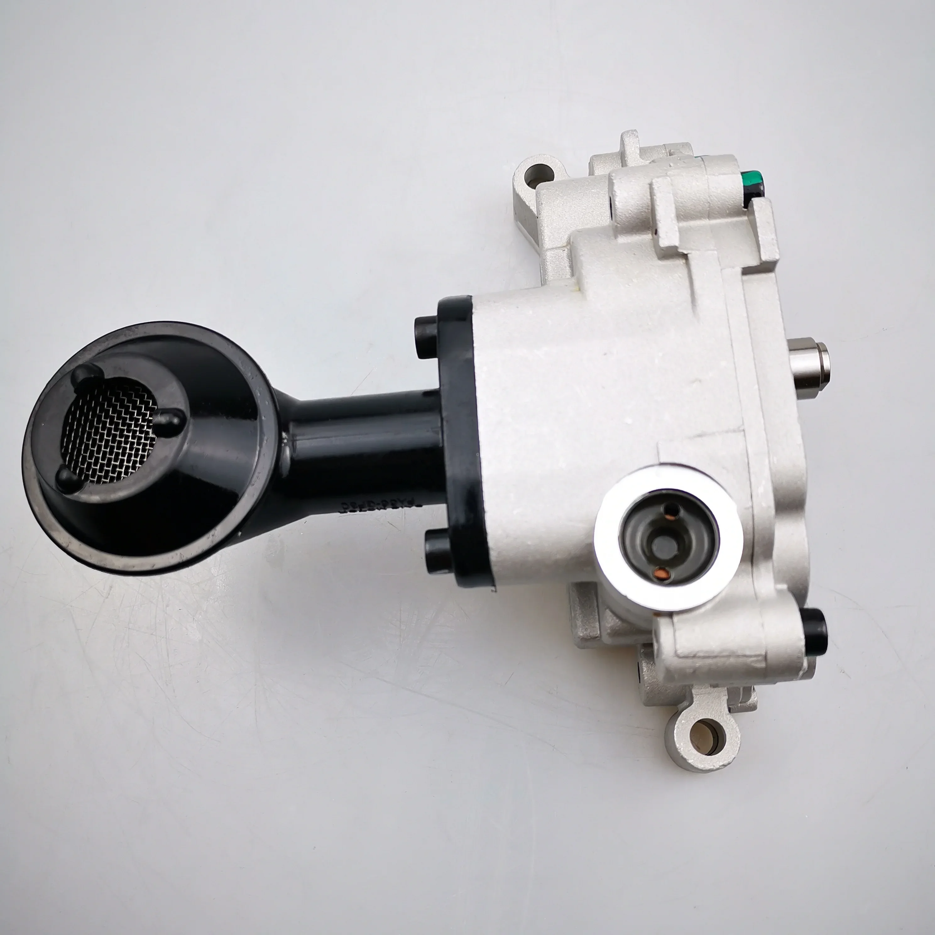 

SAIC MAXUS G10 1.9T original oil pump assembly 10168908