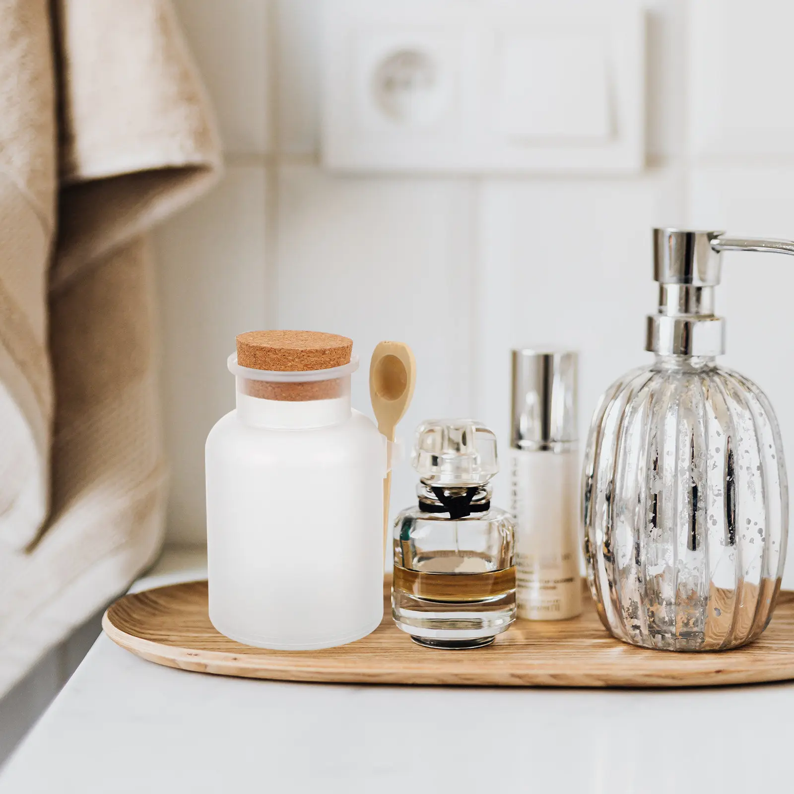 

1 шт. портативный мини-флакон для масок и соли для ванн с ложкой, герметичный контейнер для путешествий и хранения