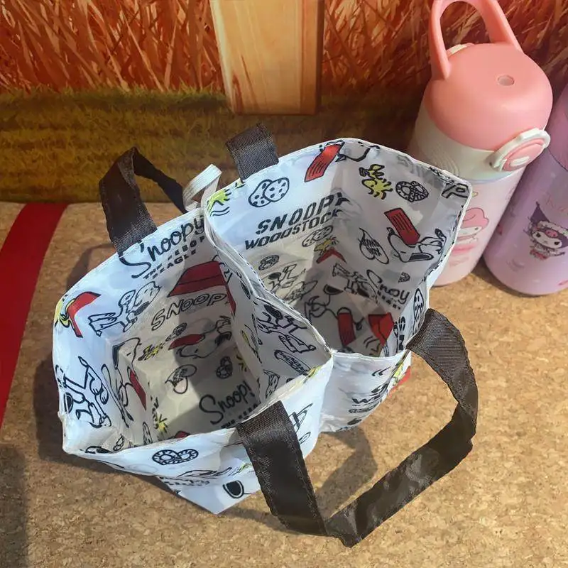 20x24cm Japanische Snoopy-Accessoires Niedlicher Hund Klappbarer Wasserbecher-Überzug Doppelbecher-Tasche Cartoon Thermosbecher-Aufbewahrungstasche – Detail 4
