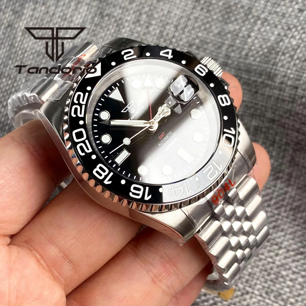 Tandorio NH34A GMT 200m Waterproof Automatic Wristwatch for Men 120 Clicks Rotating Bezel Sapphire Glass Auto Date Screw Crown