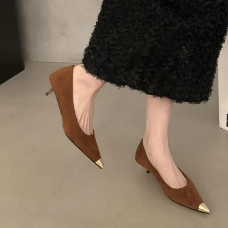 خنجر حذا فردي للسيدات خريف جديد معدني أشار تو الضحلة الجلد المدبوغ عدم الانزلاق مقاومة للاهتراء أحذية كعب منخفض