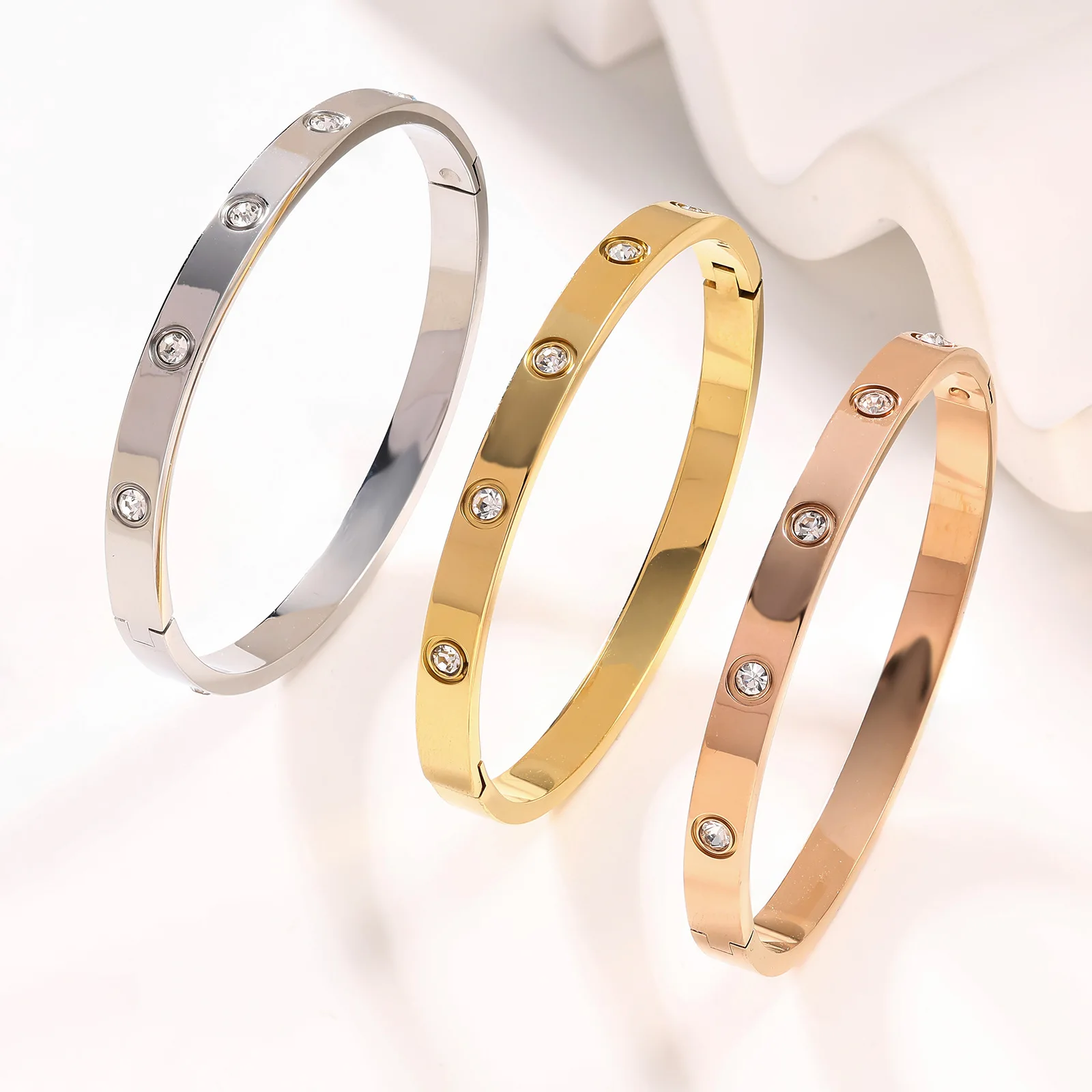 Pulsera caliente del oro del acero inoxidable 18K del diamante de la pulsera del regalo del partido de las muchachas de la venta