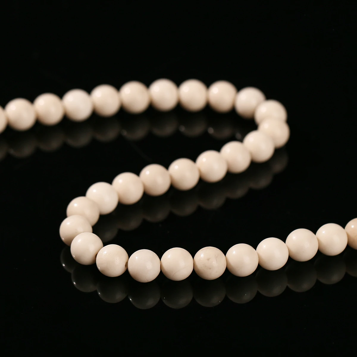 4 6 8 1012 مللي متر حجر المرجان الأبيض الطبيعي حبة فاصل مستدير فضفاض ل اليدوية DIY بها بنفسك صنع المجوهرات أساور القلائد اكسسوارات