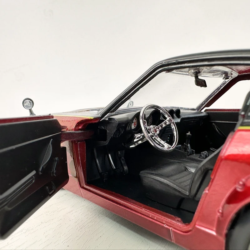 JADA 1:24 분노의 질주 1972 다츠운 240Z 다이캐스트 모델 - 광택 레드와 블랙 악센트 JD34916
