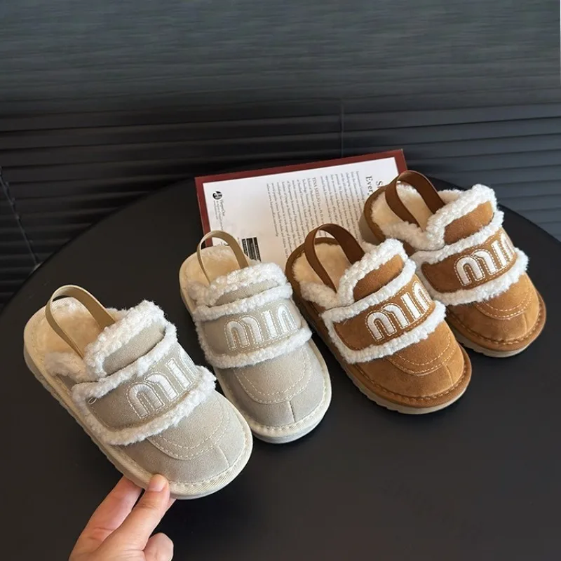 

Теплые повседневные плюшевые хлопковые полутапочки в стиле ретро для девочек, зима 209, детские мягкие удобные модные универсальные волосатые драггеры