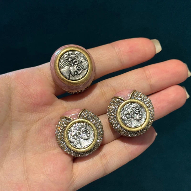 Vintage Ancient Coins Pink Jewelry Set Necklace Ring Earring Rhinestone Natural Stone Old Money Luxury Designers Party For Women
