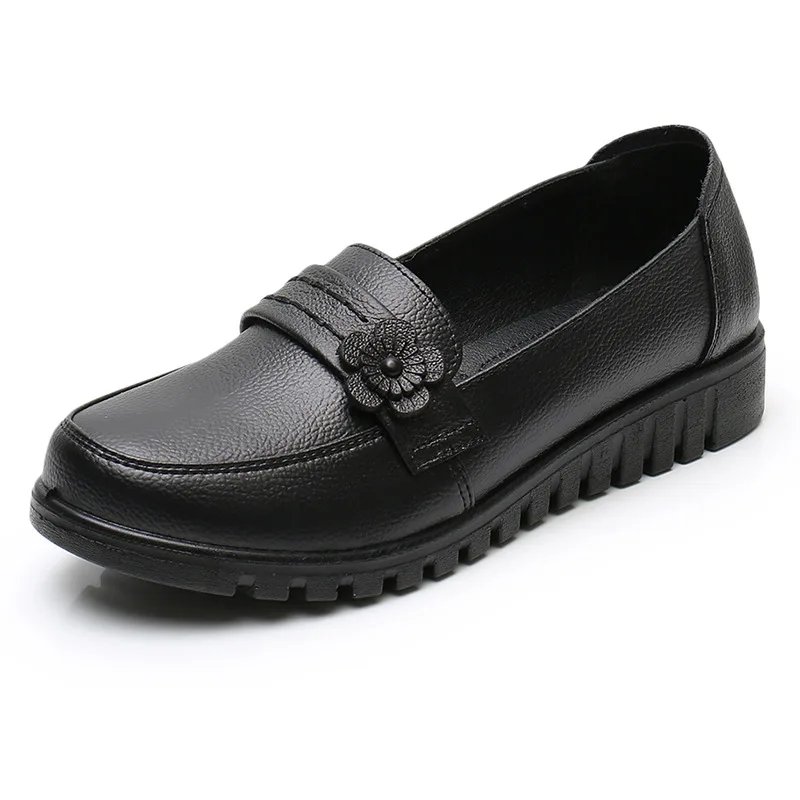 Autumn Women Soft Genuine Leather Breathable Flats Non Slip on Casual Shoes Female Soft Bottom Comfort Plus Size Mother Shoes