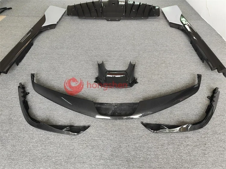 OEM-Stil glänzende schwarze trockene Karosserie-Bausatz aus Kohlefaser für Sf90 Auto heckdiffusor Spoiler Tuningteile Fr